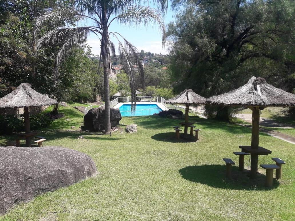 Departamentos Carlos Paz Bajada Al Lago Villa Carlos Paz Exterior foto