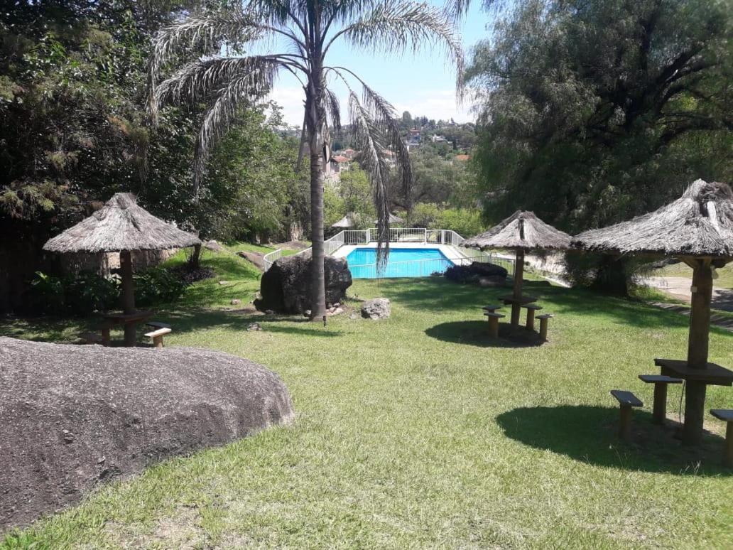 Departamentos Carlos Paz Bajada Al Lago Villa Carlos Paz Exterior foto